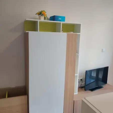 Sardinia * סבטי ולאס